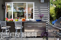 四月天春暖花开 露天厨房橱柜更能友好互动