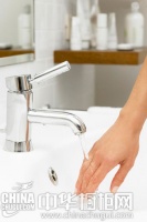 厨房水龙头安装保养扫盲 从根本上保障健康