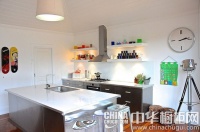 银色科技艺术橱柜 客餐厨空间冷暖分离