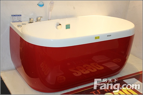 浪鲸A211按摩浴缸测评 女王专属的小户型沐浴体验