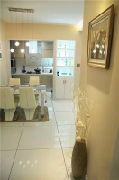 白领夫妻8万装修88平现代简约 超炫酷观影客厅设计