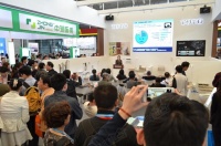 关注老年用户的体验 TOTO亮相上海国际养老博览会