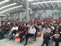 单笔订单32.8万 冠军磁砖厂购会火爆江南