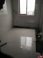 装修新人注意！卫浴用暖色调