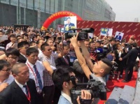 有一种火爆叫特地开业