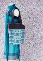 作为一款花案墙纸 你敢再美腻一点吗？