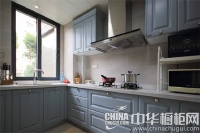 夏天来了! 浅蓝色橱柜舒畅你的心情