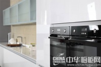 在河光山色中寻找灵感 写意浪漫的橱柜设计