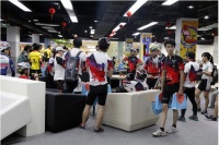 西昊家具万盛居体验馆吸引大批“骑士”争相“竞坐”