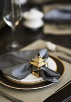 中式传统的威严 皇家奢华餐桌装饰