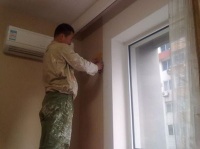 装修小课堂：贴壁纸前墙面如何处理