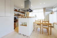 尽享读书乐趣 78平三口明亮温馨家