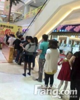 圣象整体厨房河南新乡“总裁签售”活动成功举行