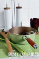 初夏给厨房来一抹薄荷绿 橱柜的清新格调即刻展现