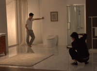 田亮拍金牌卫浴平面广告，技术媲美专业模特