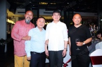 曲美上市后表态：不忘初心 设计是核心价值