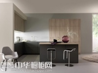 如此艳丽但不俗气 鲜活色彩的橱柜设计