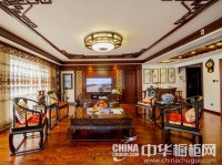 古韵柔香展现无余 中式实木橱柜气魄浑厚