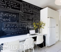 黑板墙壁为厨房添创意 宜家橱柜为厨房增空间