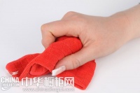 橱柜保养新技能你get√到了吗 清洁剂不是万能剂