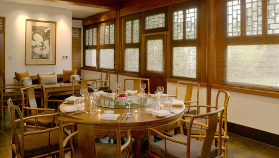 安缦馆中餐厅提供北京烤鸭、若干经典御前菜式和正宗粤菜