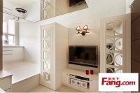 90后绞尽脑汁装17平小窝 小户型蜗居做出两室两厅