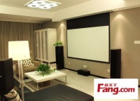 6万装修85平极简2居效果图 白色地板客厅装修欣赏