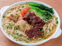 大陆月薪3千PK台湾月薪2万 前者活得更滋润