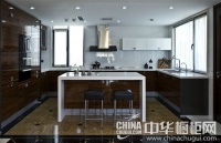 18㎡通透性厨房 德式橱柜兼具大气和简洁