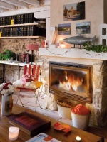 质朴原始的石头小屋