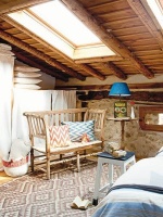 质朴原始的石头小屋