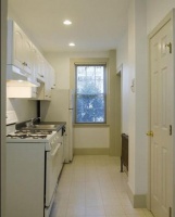 迷你空间色彩巧搭配 完美厨房大变身