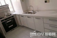 凸显科技品质 三款集成灶橱柜搭配详评