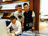 大牌驾到皮阿诺 群星助力新疆伊宁店腾飞