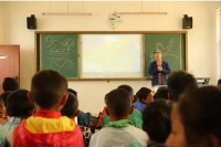 爱心传递希望，青藤筑梦云南公益行全纪录