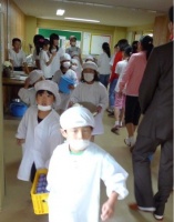 儿童餐桌礼仪证明日本家族基因世界第一