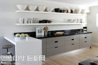 让厨房更“减龄” 纯真橱柜本色出演