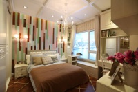 不能陪她漫游世界，就送她一个田园风格的家