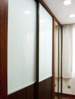 “大尺度”玻璃衣帽间 让老婆happy每一天！