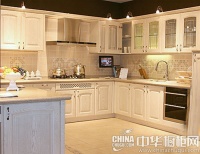 珍贵的白栓木橱柜 带你体验时尚家居生活