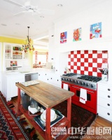 可移动的厨房 滑动岛台橱柜设计