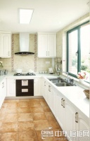 田园橱柜春光乍泄 碎花盛放青春之美