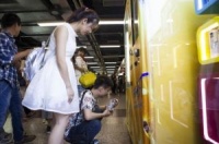 最潮T恤免费领 海澜之家T恤贩卖机酷炫京沪