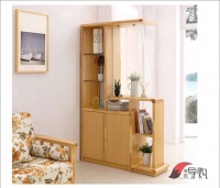 玄关设计有绝招 隔断收纳两不误