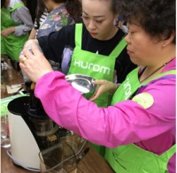 心生活联手惠人芳送出母亲节的健康礼物