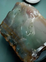 紫绿玛瑙——难得一见的极品美石！