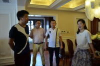 “易城联动 百合相随”  武汉东易日盛2015“百合行动”温馨绽放