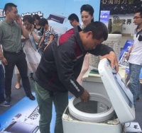 海尔家电智爱之旅17日海尔免清洗洗衣机“向脏桶宣战”