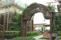 张庭上海豪宅首曝光 私属空中花园似公园