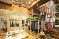 欧式田园挑高客厅吊灯效果图